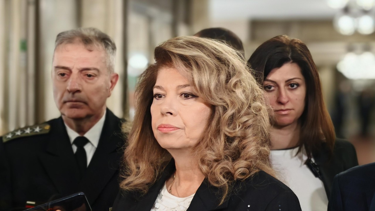 Йотова: Не са достатъчно окомплектовани Въоръжените ни сили