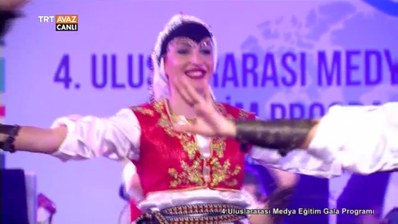 Andican Polkası - Özbekistan - Folklor Gösterisi - TRT Avaz