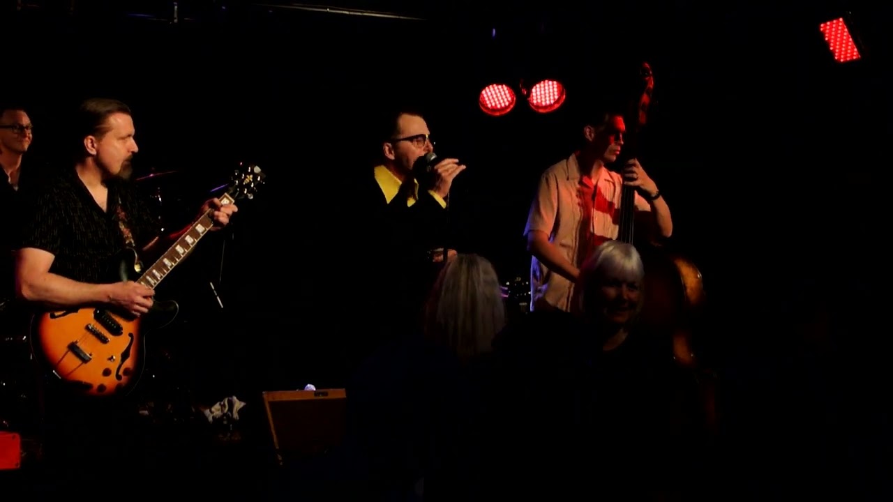 Knock-Out Greg & the Scandinavian Blue Flames