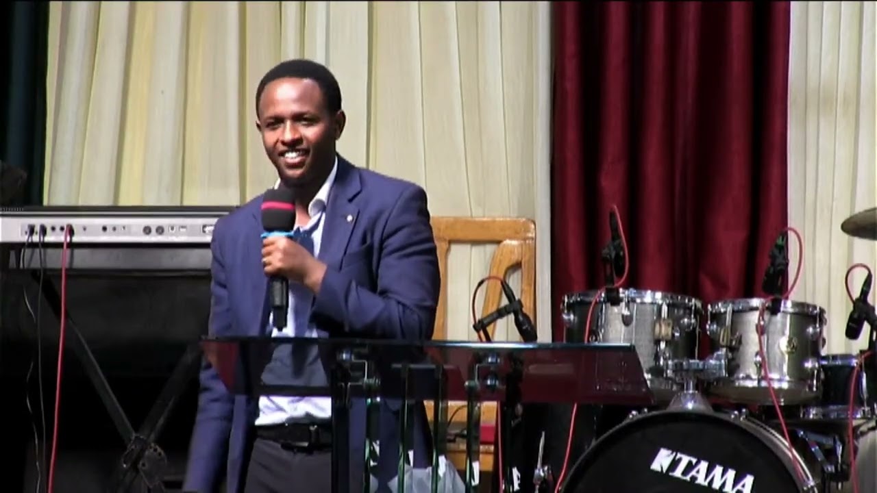 URUPFU RUTWARA UMUROZI RUTITAYEKO ARI UMUFATANYABIKORWA | KWA YESU NIHO HONYINE HABA IBINTU BYUBUNTU