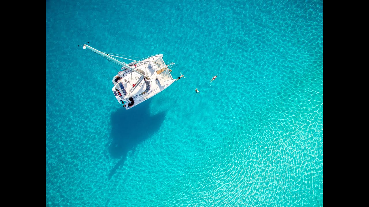 BAREFOOT Charter Sailing Catamaran Sydney - For up to 30 guests - BAREFOOT CHARTERS