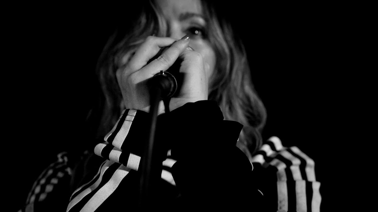 The Ting Tings - Blacklight (Official Video)