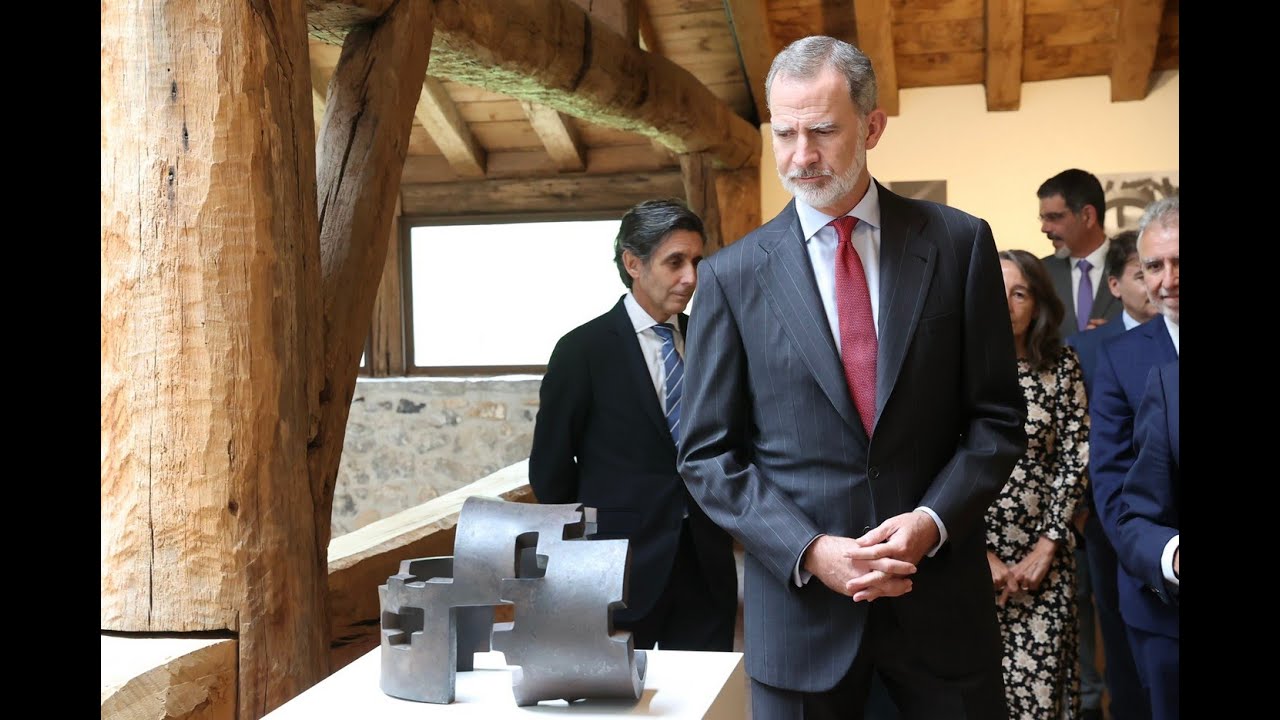 S.M. el Rey inaugura la exposición 