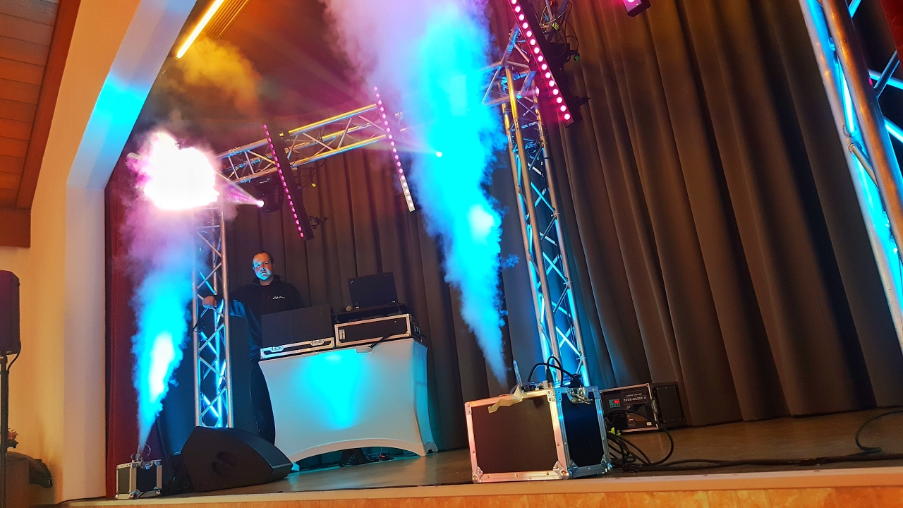 DJ Marco Maribello: Equipment Setup, Party-Paket DJ + Liveact