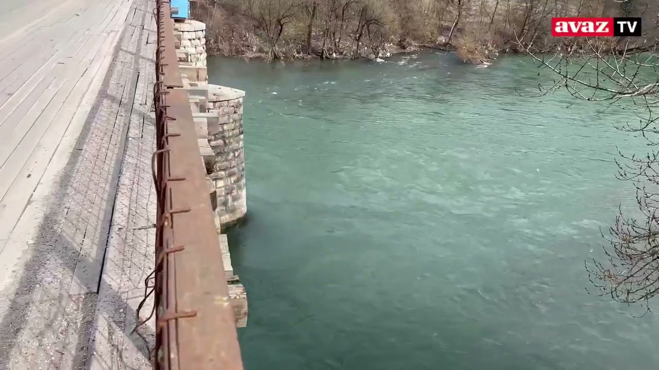 Pogledajte most strave kod Rudog: Daske iskaču dok vozila prelaze