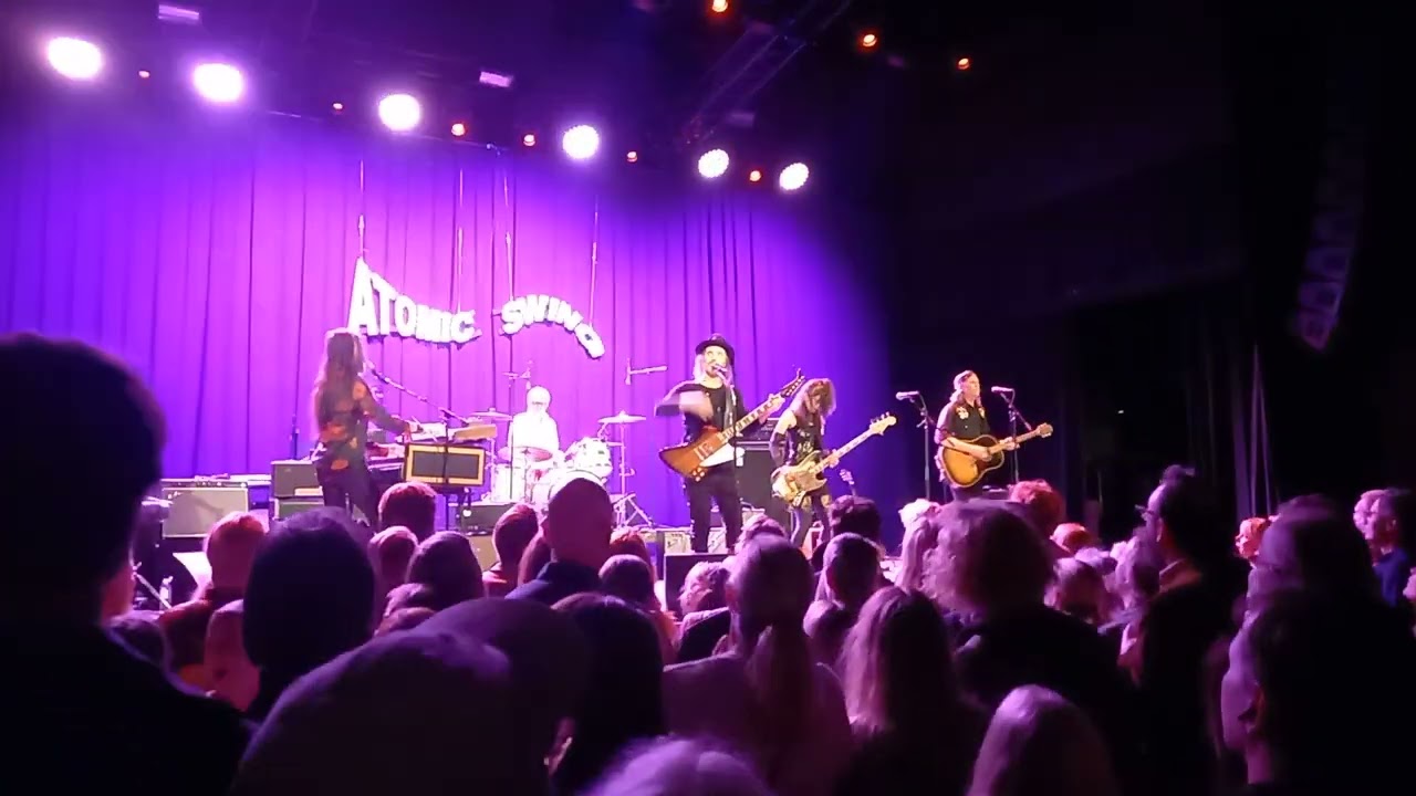 Atomic Swing - In The Dust (live @ Fållan, Stockholm, 2025-08-23)