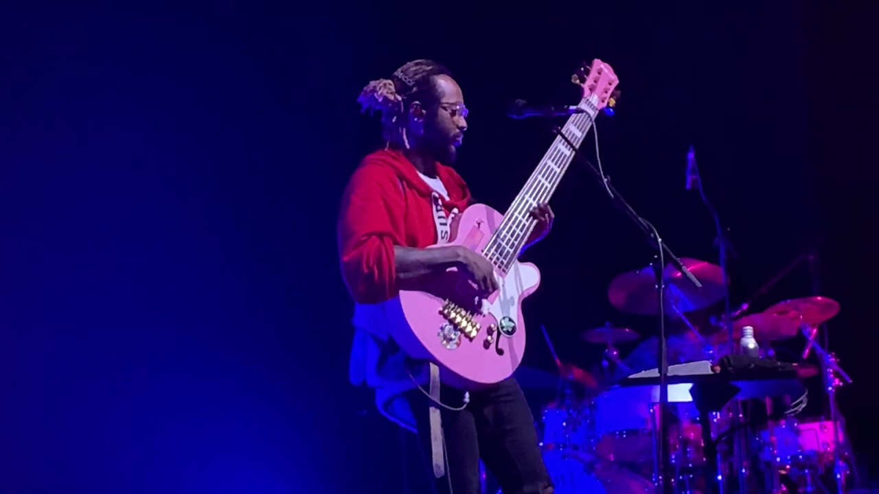 Thundercat - Song For The Dead / MmmHmm (Flying Lotus) (Live in Oakland 2020)