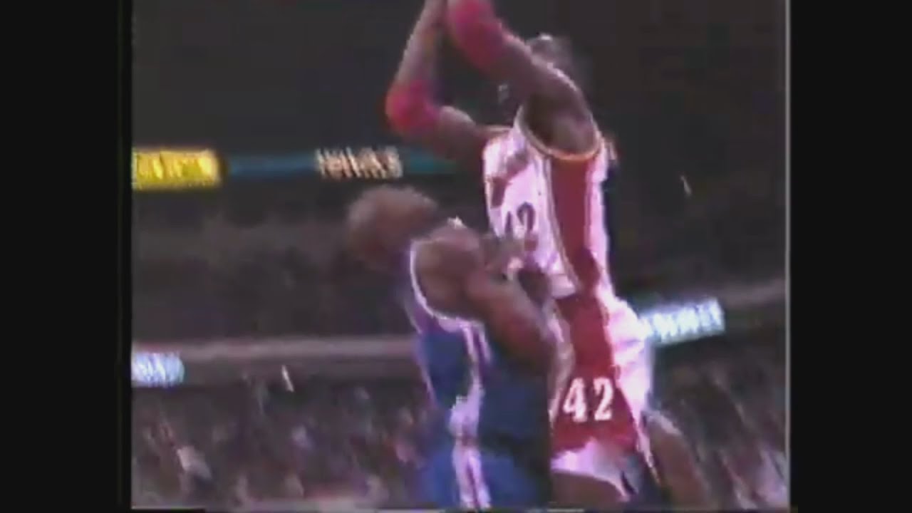 Kevin Willis 27 Points 21 Rbs Vs. NJ Nets, 1993-94.