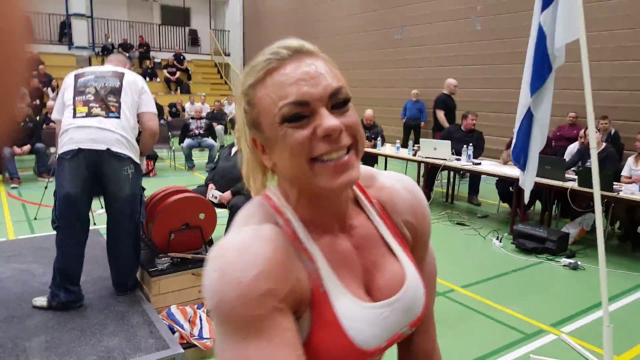 Minna Pajulahti Raw Bench Press 123kg World Record