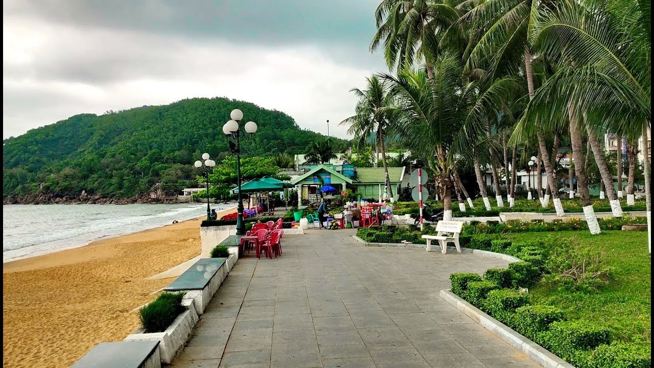 IMPRESSIONS FROM QUY NHON VIETNAM VLOG 19 / VIETNAM TRAVEL VIDEO MARCH 2018