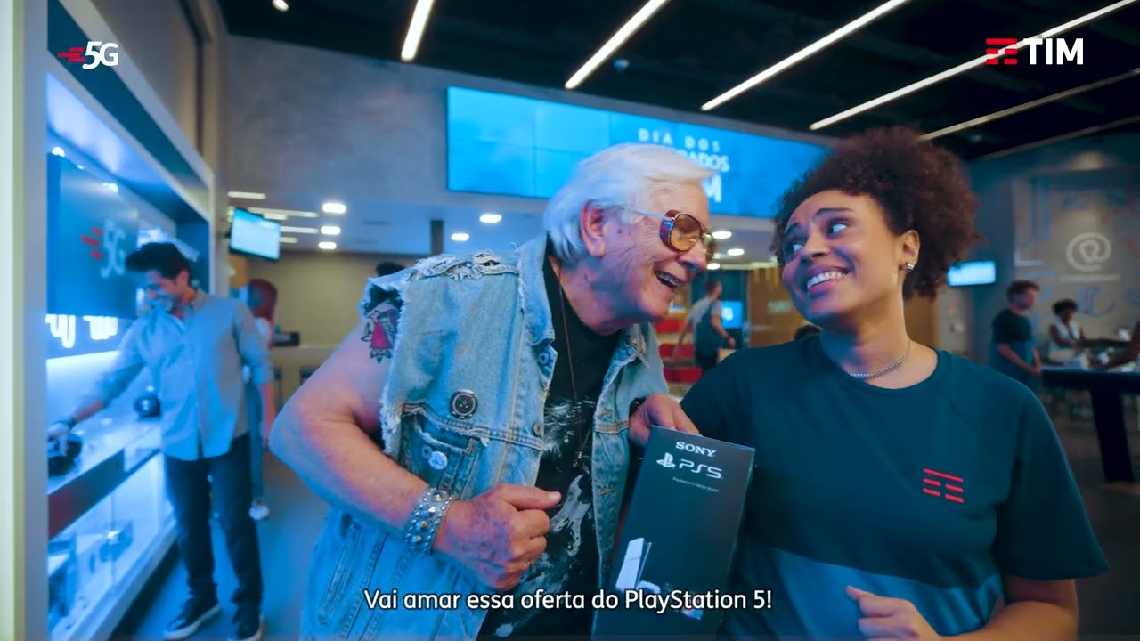 A melhor oferta do PS5 está na TIM. Até R$700 de desconto a mais trazendo seu PS4.