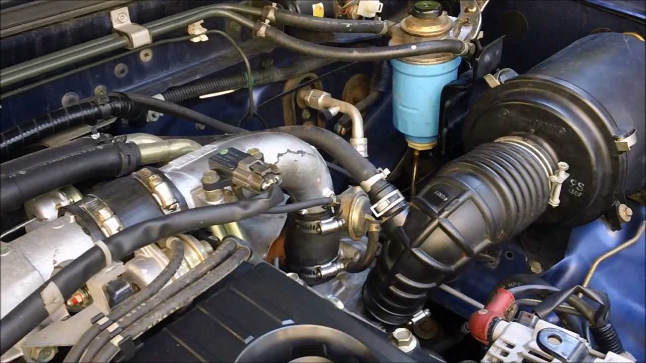 How to change Fuel Filter on Nissan Navara d22, ZD30 Turbo Diesel Motor