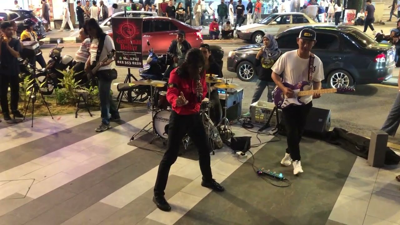 Ebadey & Gentleman Busker ‘jamilah’ di BB