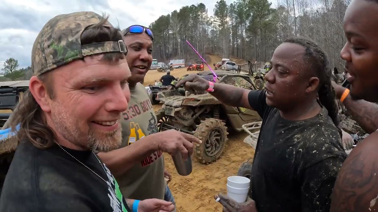 Giving Away FREE 3 Star Industries Gifts to Strangers at Mudslangers
