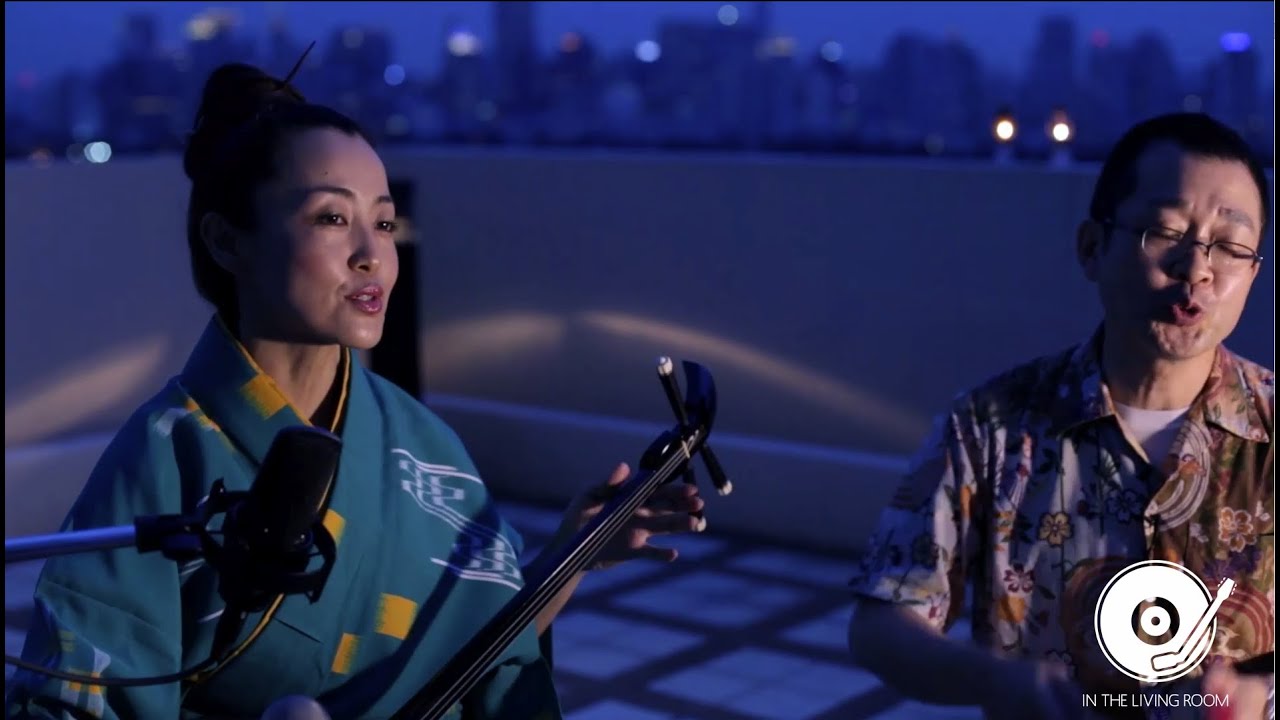 Beautiful Okinawa Music | Sanshin Folk | Jun Nishimoto | In the Living Room