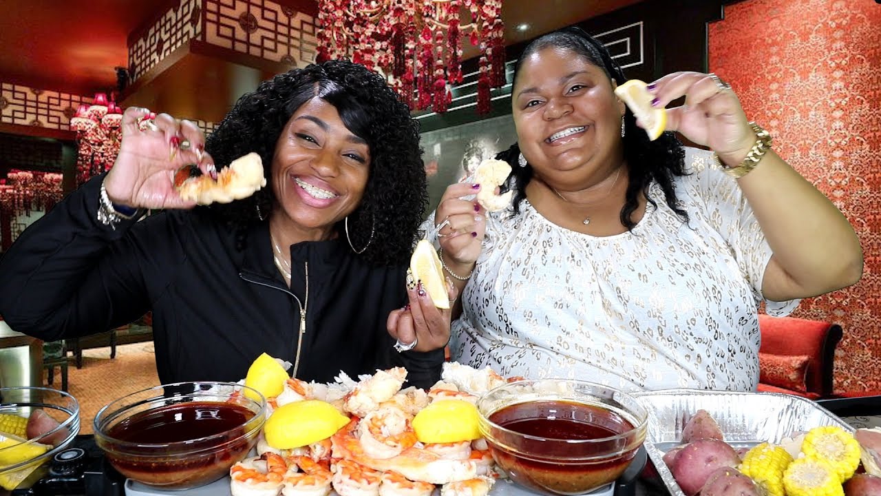 Deshelled Seafood Boil with a Blovelee/ King Crab, Lobster, Scallops, Shrimp and more