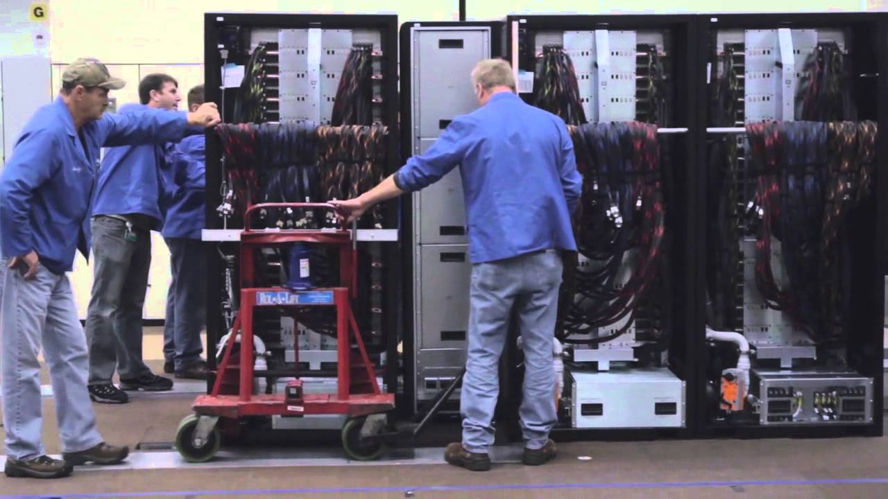 Delivery of the CRAY XC30 supercomputer at ECMWF (December 2013)