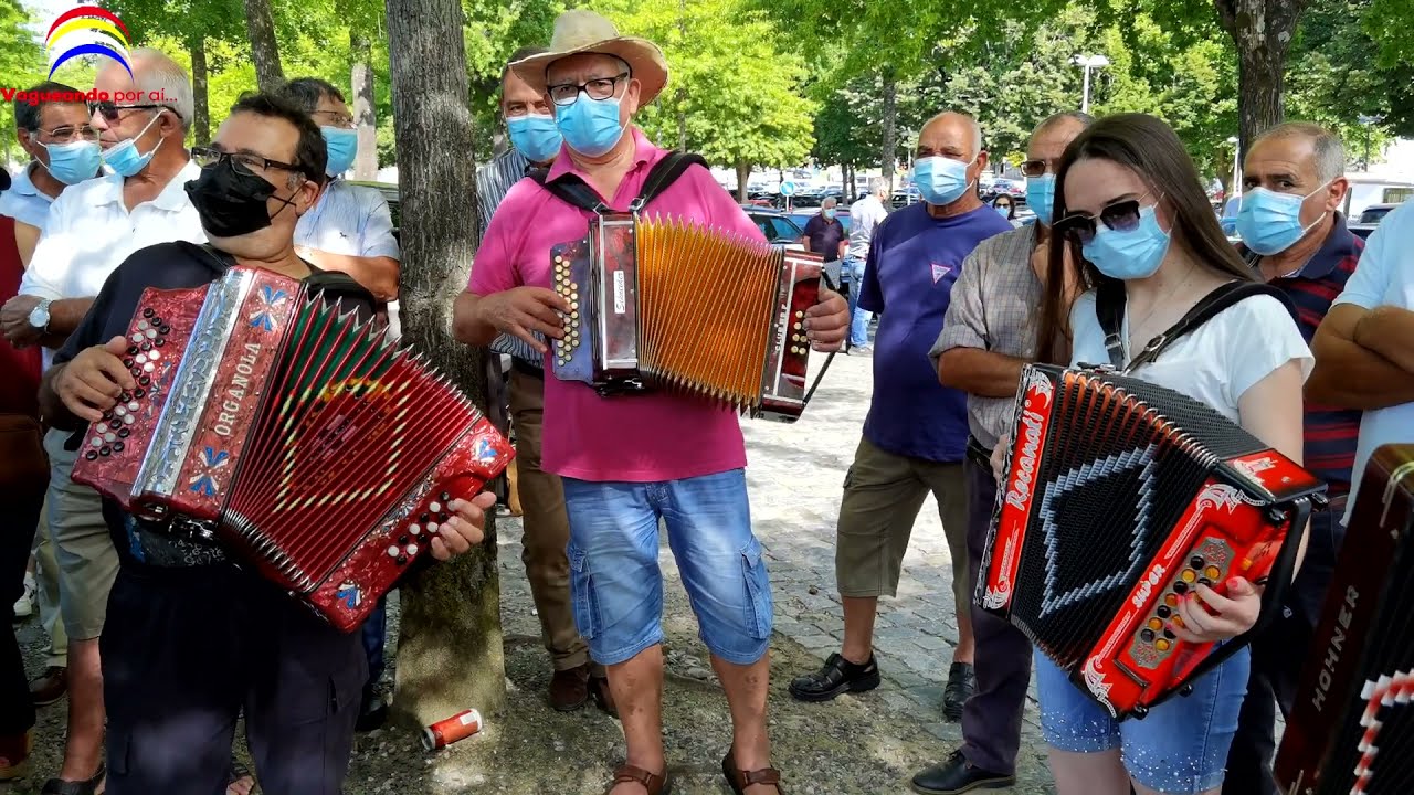 Virai e torna a virar vamos lá mocidade - Barcelos