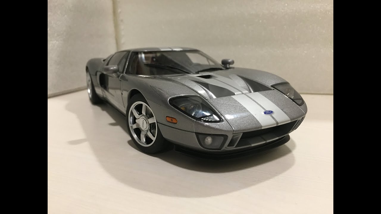 1/18 Autoart Ford GT