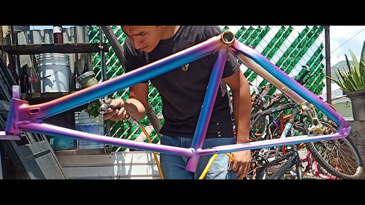 pintando bicicleta estilo tornasol oil slick (painting oil slick  style bicycle) HERREJONBIKES