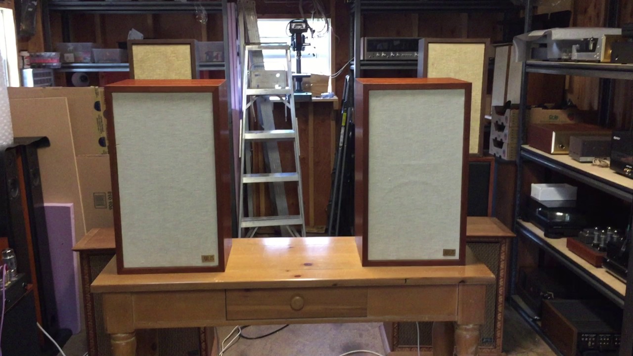 Acoustic Research AR-5 Speakers