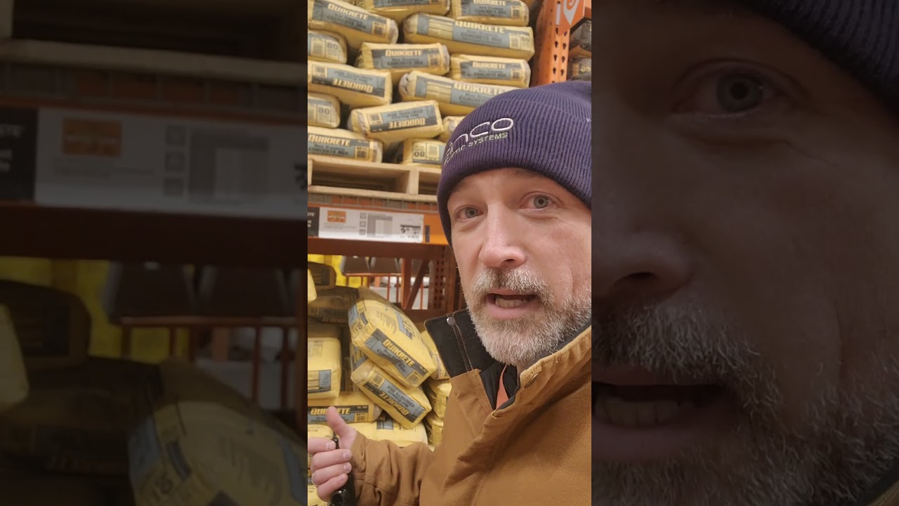 niedrogi ciężarek w skrzyni ładunkowej mojej ciężar&oacute;wki zapewniający przyczepność #zimowa burza #...