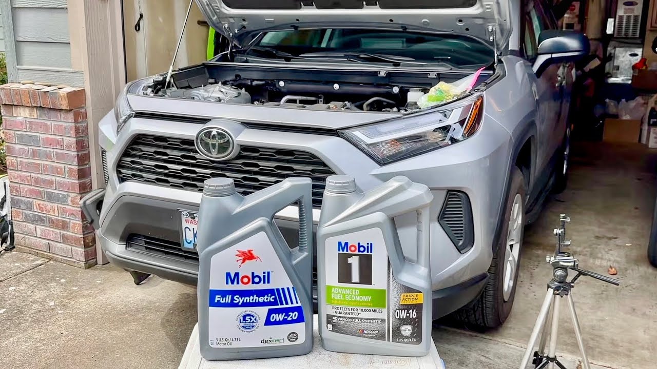Не слишком ли жидкое масло 0W-16 для моей Toyota RAV4 2023 года?