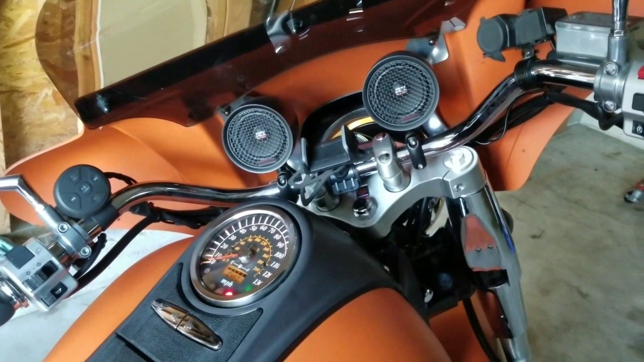 2005 Suzuki Boulevard C90 with mods