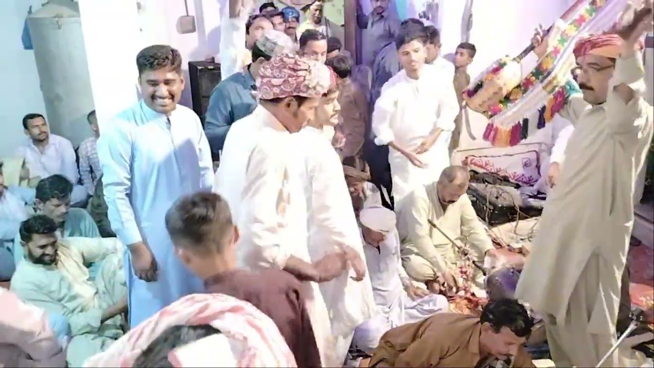New superhit marvadi bhajan by BHAGHAT ADU RAAM TURKIYA ghodo zor ro ghumayo ha ranuche vala 
