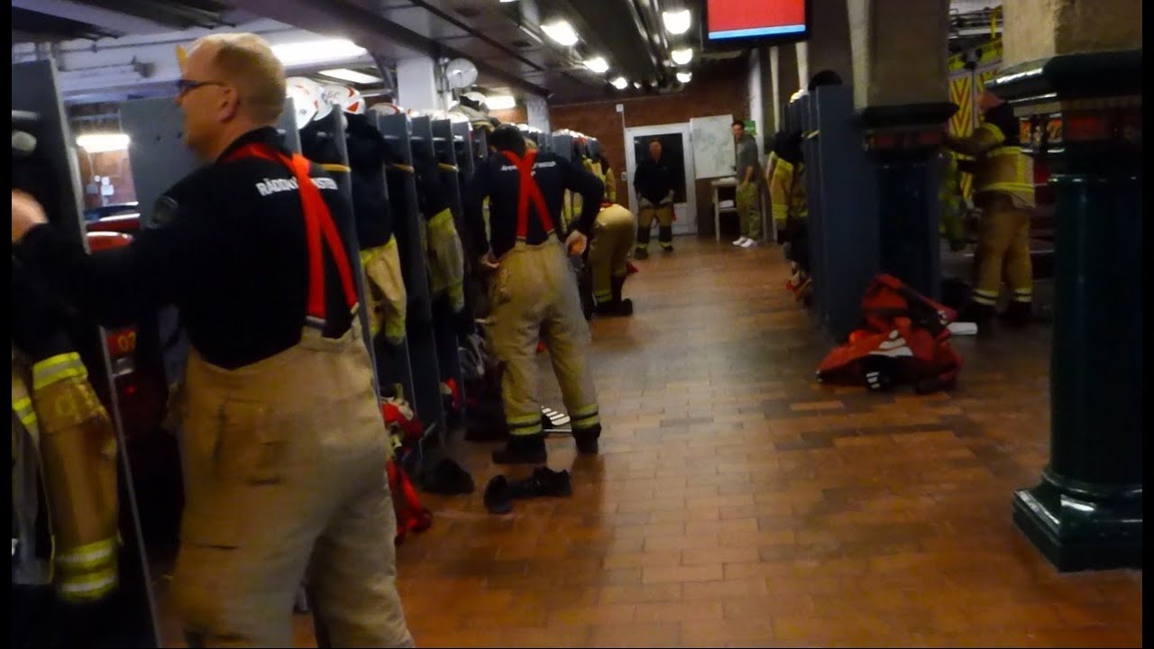 fire call pump 1410 räddningstjänsten syd Brandbil i utryckning