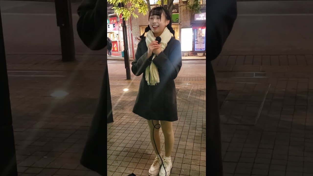 ヒロイン→君のいない世界に→がんばれないよ 堀内すず(まねきケチャ)路上ライブ① 2025/12/26 東急歌舞伎町タワー和牛特区