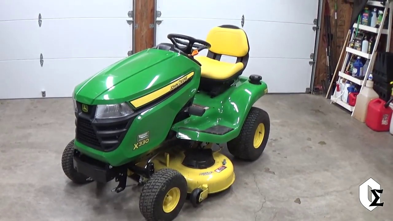 John Deere X330 Lawn Tractor Review