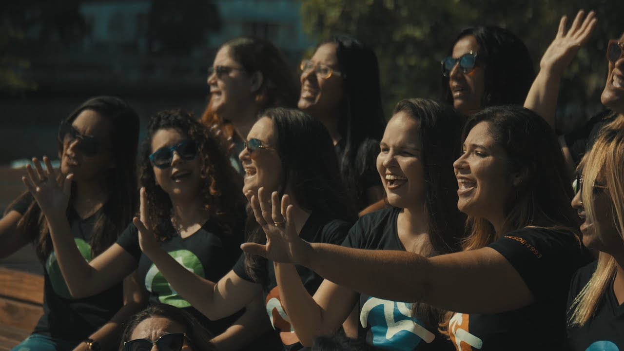 CORAL JOVEM DO RIO - MEDLEY (AMIGOS DO CORAÇÃO - PERTO DE NÓS)