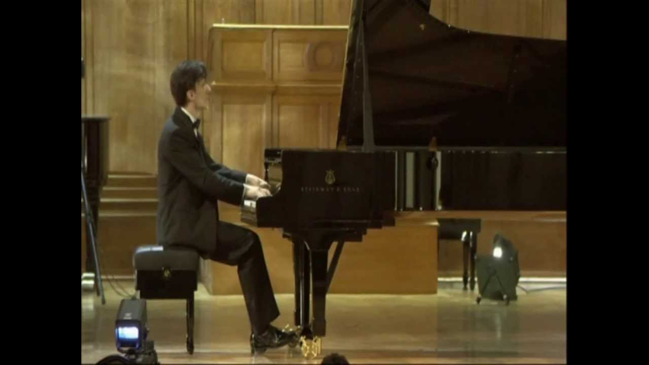 Alexander Romanovsky Schumann Symphonic Etudes Op.13 (HD)