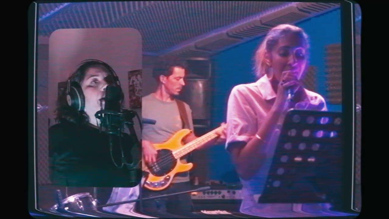 Red Line cover by Midnight parrots - Rockfield live session