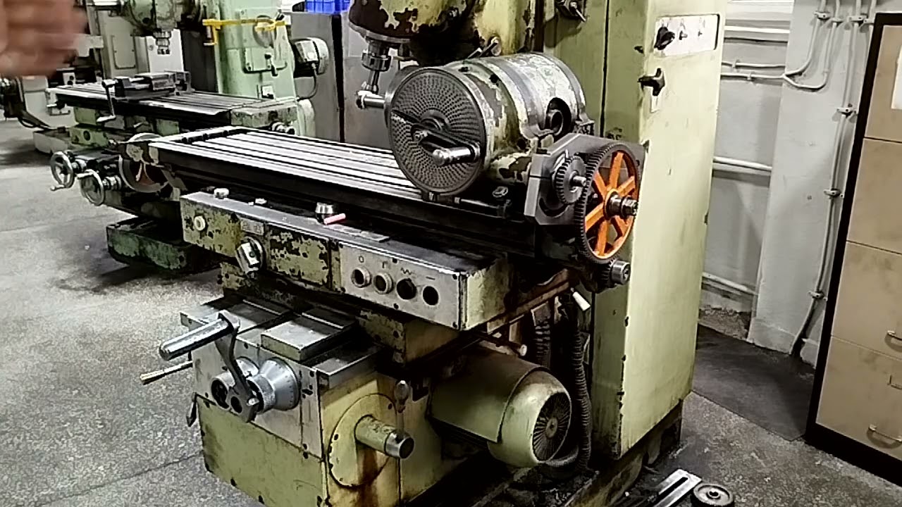 FREZEDE ÜNİVERSAL DİK BAŞLIK İLE SOL HELİS DİŞLİ DETAYLI ANLATIM ( open helical gear)