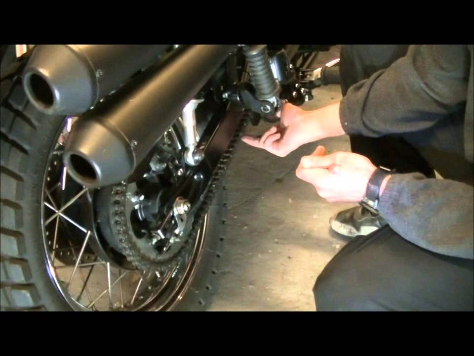 Delboy's Garage, Triumph Scrambler Chain Adjustment.