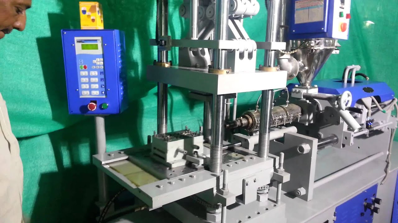 Saba Engg Works Insert plastic moulding machine