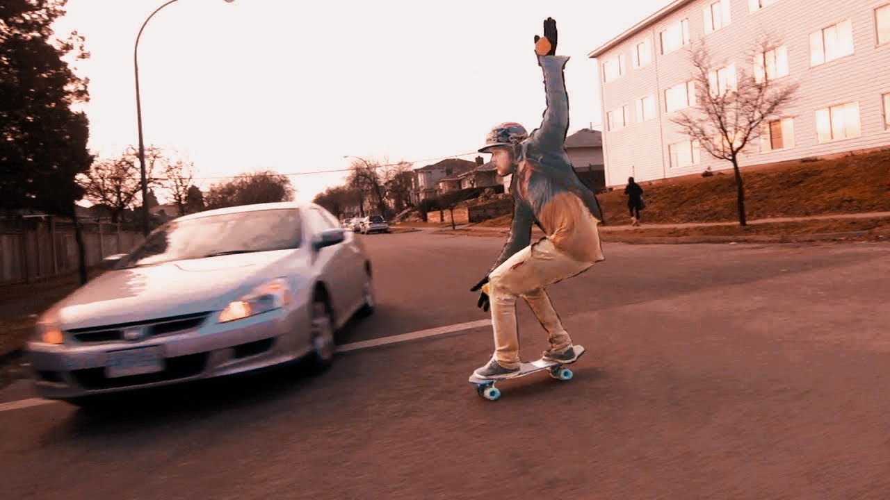 BOMBING A SKETCHY SIDEWALK ON A DINGHY