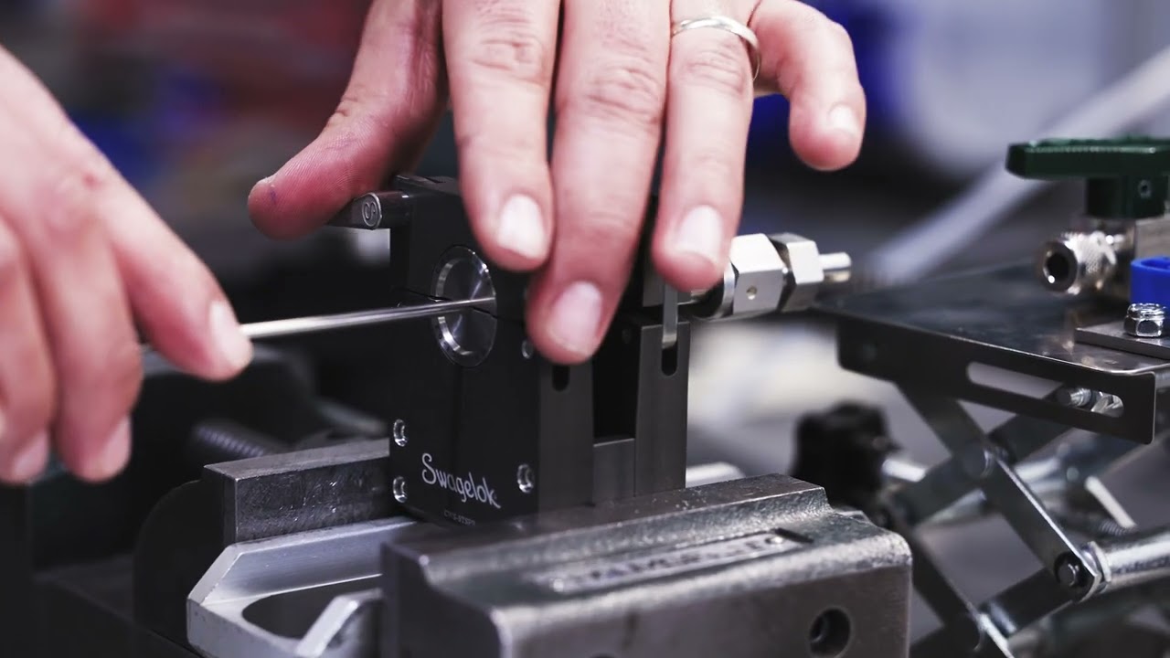 How to use the Swagelok M200 orbital welder