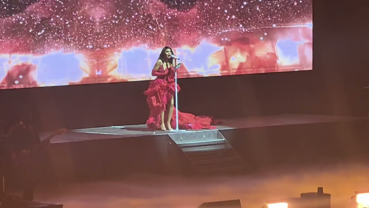 Toni Braxton Un-Break My Heart Live RnB Xmas Ball Manchester 14.12.2025
