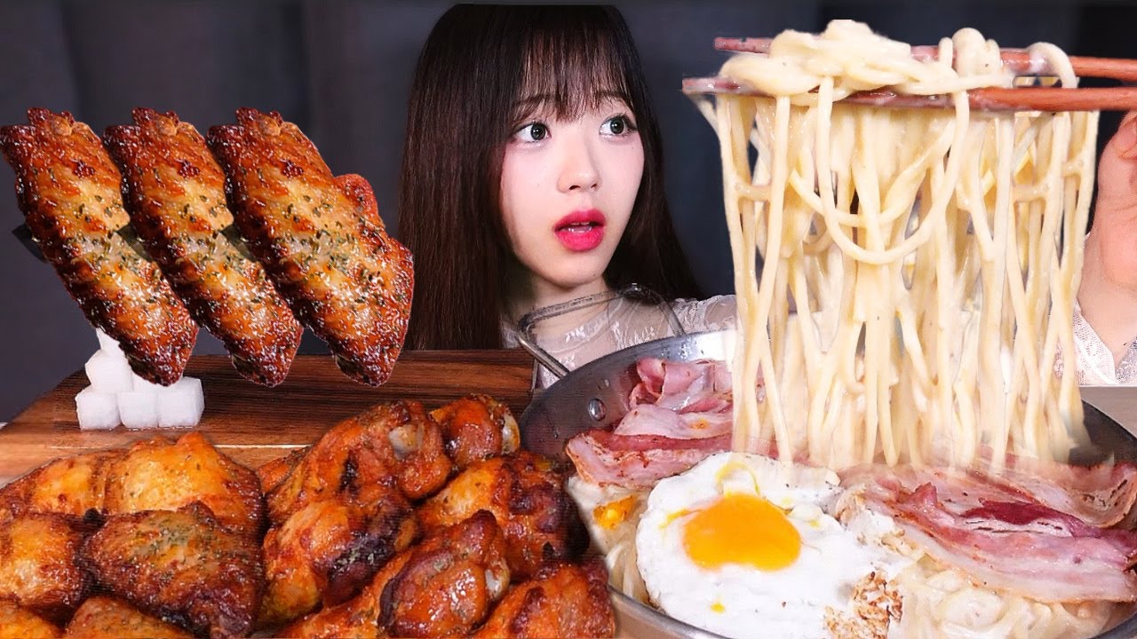 꾸덕함이 미쳤다..🍝 직접 만든 베이컨 크림파스타에 매운 핫베이크윙 꿀조합 먹방 리얼사운드 CREAM PASTA & SPICY BAKED CHICKEN MUKBANG ASMR