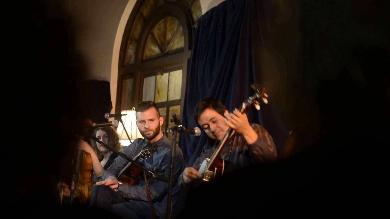 Drew Martin - live at The Round (130)