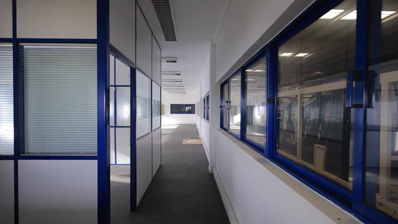 Armazém para arrendar - Complexo Industrial do Carregado