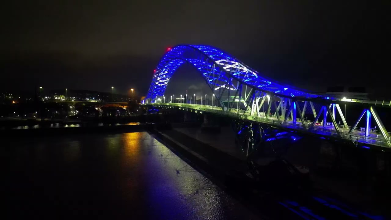 Runcorn Widnes Bridge The Changing Colourful Lights