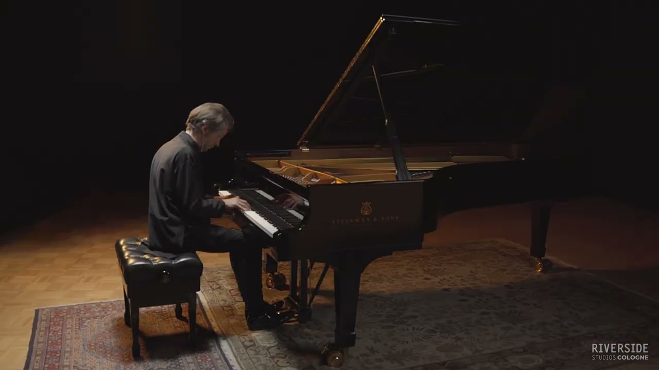 Severin von Eckardstein plays Sergei Rachmaninov Prelude op. 32/10