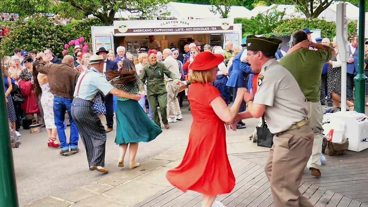 Haworth 1940's War Weekend, May 2022. It's Party time in Yorkshire! 40's Music &  Dance. HD. Vid 1/2