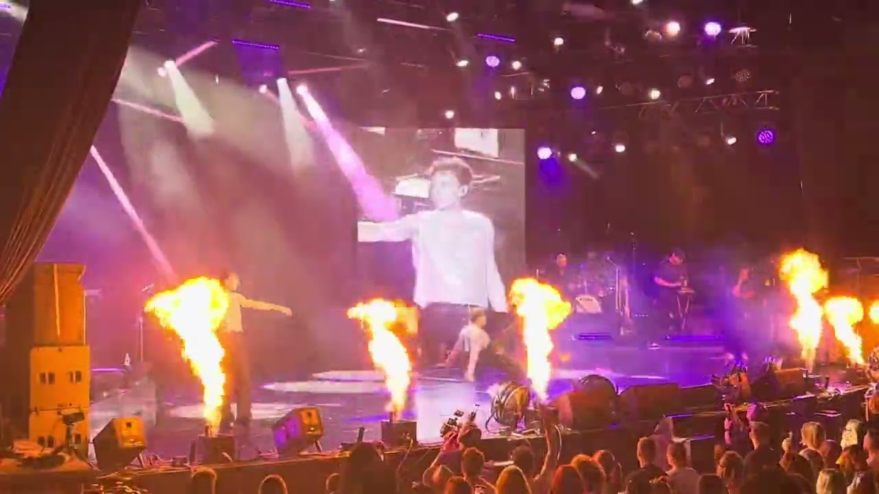Edis Kelepçe/bana ne/bir derdim var #live #cover #handeyener #morveötesi #edis