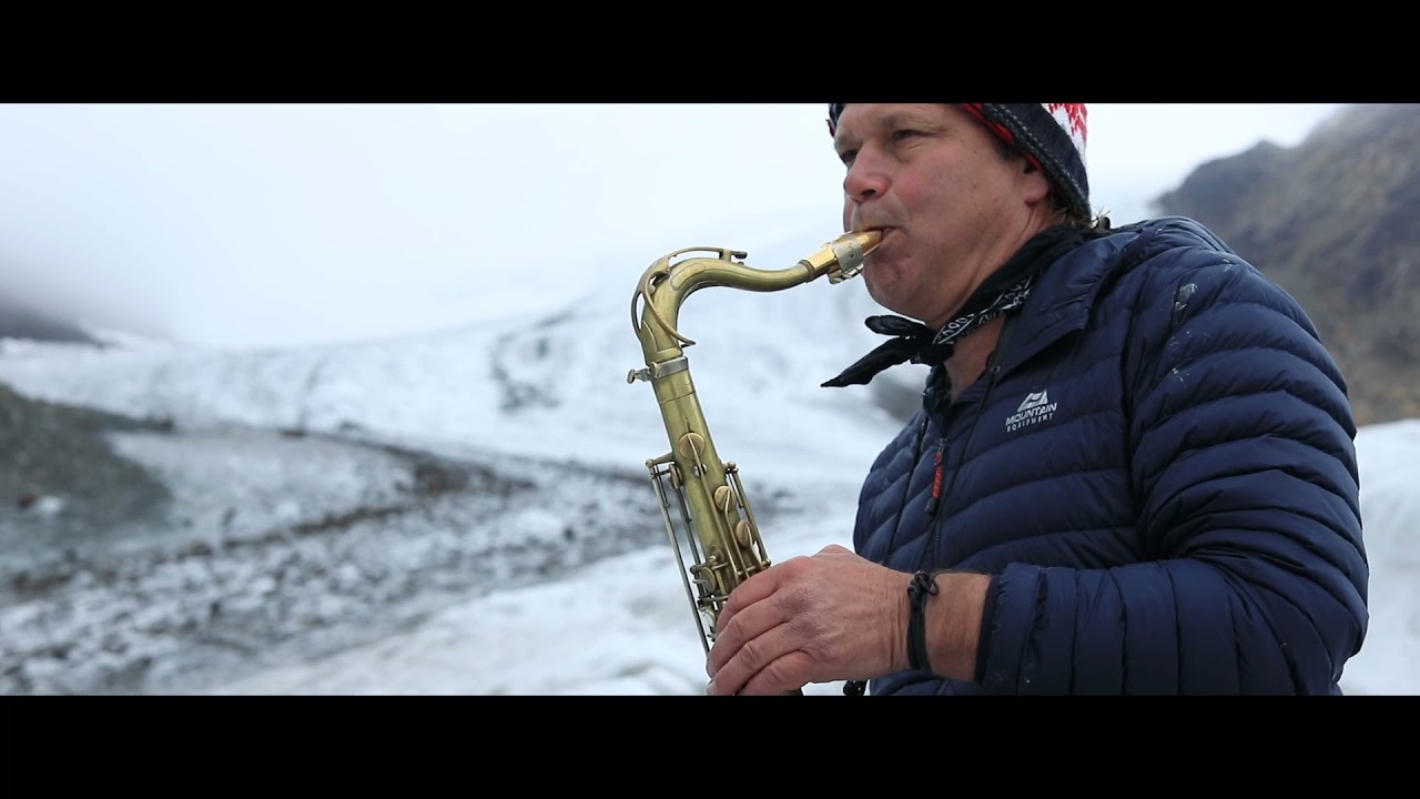 With or without the Glacier - played in the Alps by Mulo Francel & Quadro Nuevo