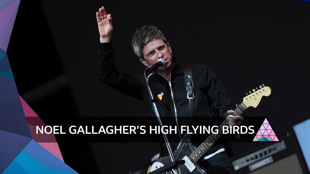 Noel Gallagher's High Flying Birds  - Half the World Away (Glastonbury 2022)